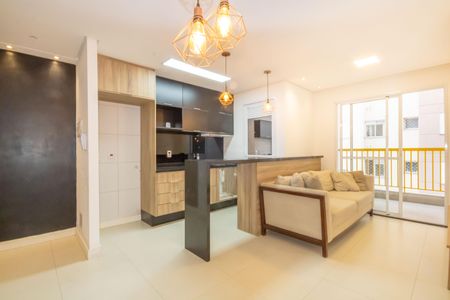 Sala de apartamento à venda com 2 quartos, 56m² em Bela Vista, Osasco
