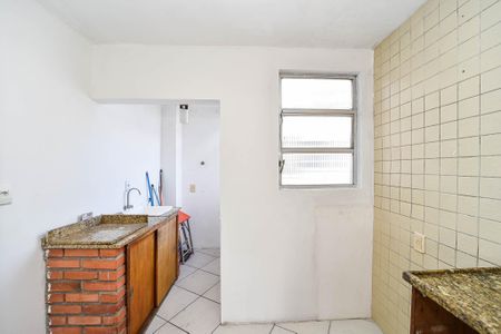Apartamento à venda com 51m², 2 quartos e 1 vagaCozinha e Área de Serviço
