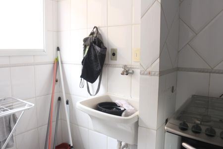 Apartamento à venda com 74m², 2 quartos e 1 vagaÁrea de Serviço