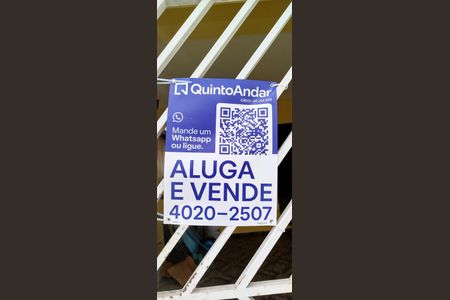 Casa à venda com 260m², 3 quartos e 2 vagas Casa à venda com 260m², 3 quartos e 2 vagasPlaca