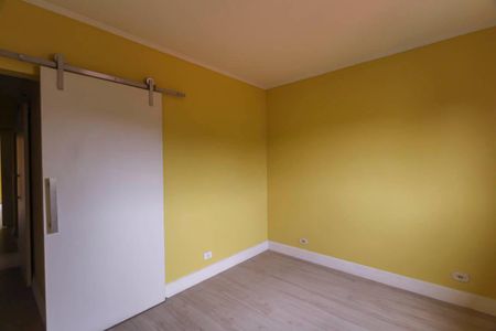 Casa à venda com 260m², 3 quartos e 2 vagas Casa à venda com 260m², 3 quartos e 2 vagasQuarto 2