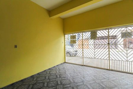 Casa à venda com 260m², 3 quartos e 2 vagas Casa à venda com 260m², 3 quartos e 2 vagasGaragem