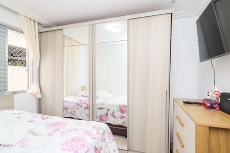 Quarto 2 de apartamento à venda com 2 quartos, 53m² em Itaquera, São Paulo