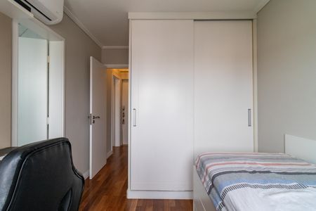 Apartamento à venda com 129m², 3 quartos e 2 vagasSuíte 2