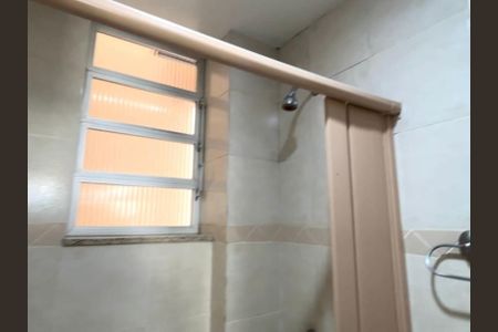 Apartamento à venda com 46m², 1 quarto e sem vaga Apartamento à venda com 46m², 1 quarto e sem vagaBanheiro social
