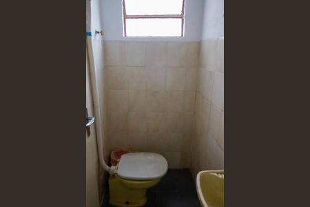 Casa à venda com 136m², 3 quartos e 2 vagas Casa à venda com 136m², 3 quartos e 2 vagasLavabo