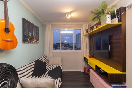 Sala de apartamento à venda com 2 quartos, 41m² em Itaquera, São Paulo