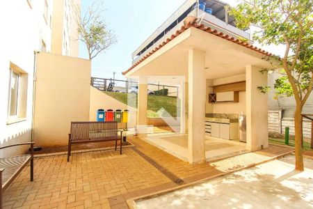 Apartamento à venda com 41m², 2 quartos e sem vagaÁrea comum