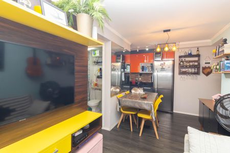 Sala de apartamento à venda com 2 quartos, 41m² em Itaquera, São Paulo