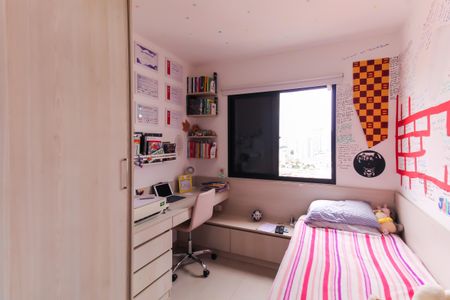 Apartamento à venda com 80m², 3 quartos e 2 vagasQuarto 1