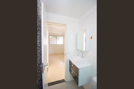 Apartamento à venda com 45m², 2 quartos e 1 vagaBanheiro Social