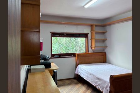 Casa à venda com 300m², 3 quartos e 7 vagasquarto 3_1