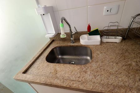 Apartamento à venda com 49m², 2 quartos e 1 vagaCozinha - Pia