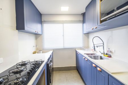 Apartamento para alugar com 96m², 2 quartos e 2 vagas Apartamento para alugar com 96m², 2 quartos e 2 vagasCozinha