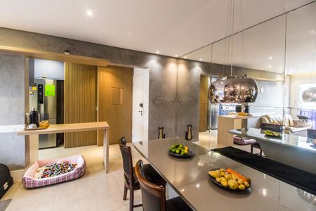 Apartamento para alugar com 96m², 2 quartos e 2 vagas Apartamento para alugar com 96m², 2 quartos e 2 vagasSala