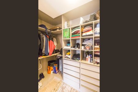 Apartamento para alugar com 96m², 2 quartos e 2 vagas Apartamento para alugar com 96m², 2 quartos e 2 vagasCloset da Suíte