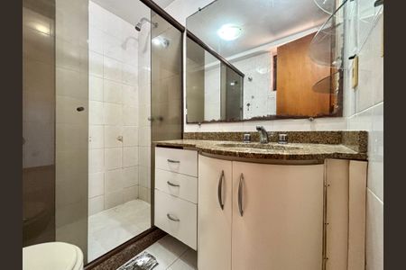 Apartamento à venda com 96m², 2 quartos e 1 vaga Apartamento à venda com 96m², 2 quartos e 1 vagaSuite