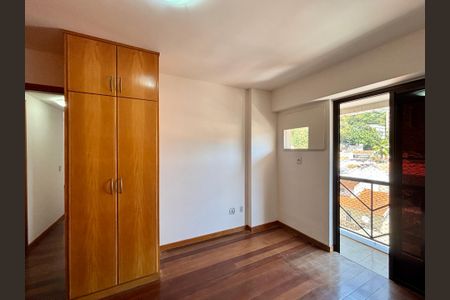 Apartamento à venda com 96m², 2 quartos e 1 vaga Apartamento à venda com 96m², 2 quartos e 1 vagaSuite