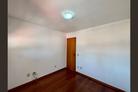 Apartamento à venda com 96m², 2 quartos e 1 vaga Apartamento à venda com 96m², 2 quartos e 1 vagaQuarto 1