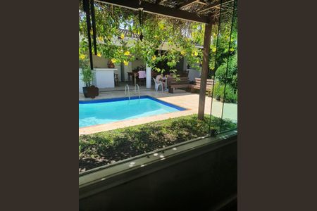 Casa de condomínio à venda com 448m², 4 quartos e 5 vagasÁrea Externa