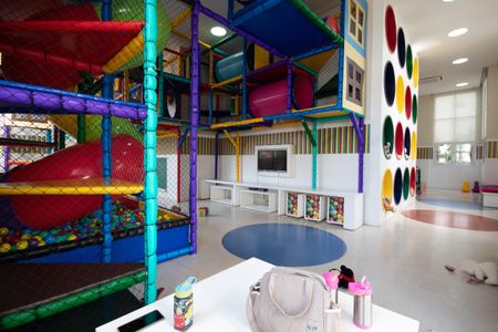 Apartamento à venda com 120m², 2 quartos e 2 vagas Apartamento à venda com 120m², 2 quartos e 2 vagasÁrea comum