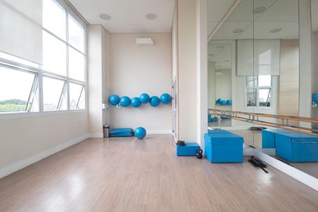 Apartamento à venda com 120m², 2 quartos e 2 vagas Apartamento à venda com 120m², 2 quartos e 2 vagasÁrea comum - Academia