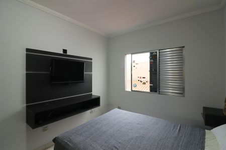 Casa à venda com 222m², 4 quartos e 6 vagasQuarto 4 - Suíte