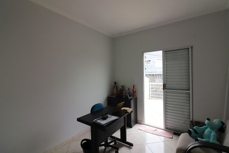 Casa à venda com 222m², 4 quartos e 6 vagasQuarto 3 - Suíte