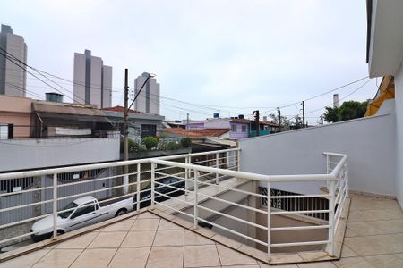 Casa à venda com 222m², 4 quartos e 6 vagasQuarto 2 Varanda 