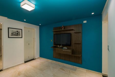 Casa à venda com 160m², 3 quartos e 3 vagas Casa à venda com 160m², 3 quartos e 3 vagasSala de TV