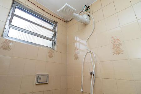 Casa à venda com 160m², 3 quartos e 3 vagas Casa à venda com 160m², 3 quartos e 3 vagasBanheiro da Suíte