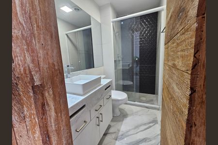 Apartamento à venda com 34m², 1 quarto e 1 vaga Apartamento à venda com 34m², 1 quarto e 1 vagaBanheiro