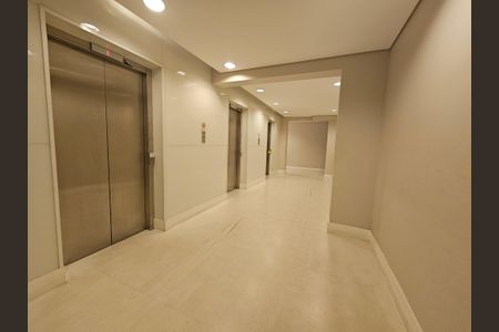 Apartamento à venda com 34m², 1 quarto e 1 vaga Apartamento à venda com 34m², 1 quarto e 1 vagaHall de entrada