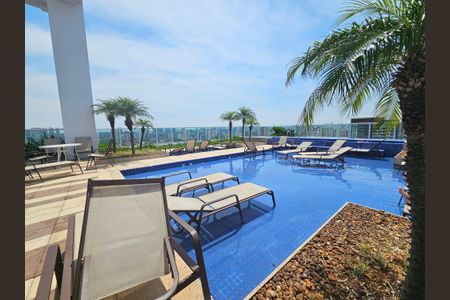 Apartamento à venda com 34m², 1 quarto e 1 vaga Apartamento à venda com 34m², 1 quarto e 1 vagaÁrea comum - Piscina