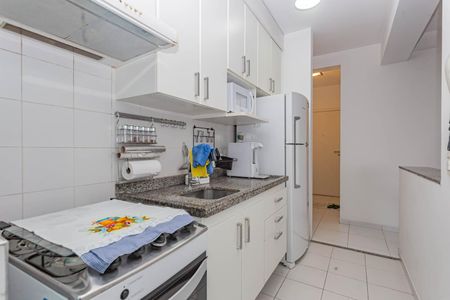 Apartamento para alugar com 69m², 2 quartos e 2 vagasCozinha