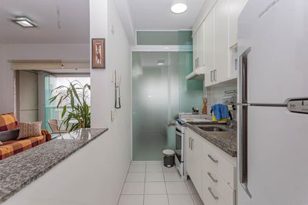 Apartamento para alugar com 69m², 2 quartos e 2 vagasCozinha