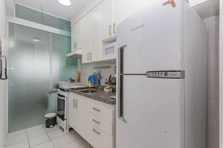 Apartamento para alugar com 69m², 2 quartos e 2 vagasCozinha