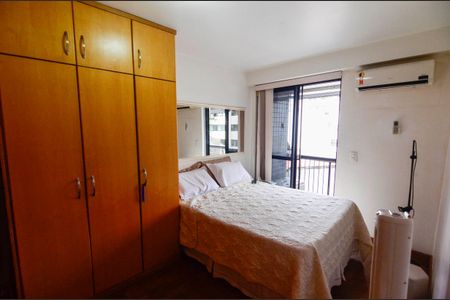 Apartamento à venda com 98m², 3 quartos e 1 vagaSuíte