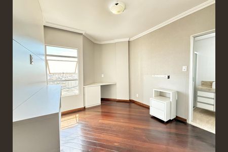 Apartamento à venda com 100m², 3 quartos e 2 vagasSuíte