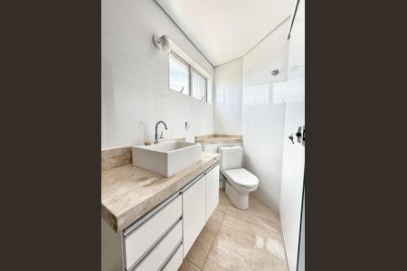 Apartamento à venda com 100m², 3 quartos e 2 vagasBanheiro da Suíte