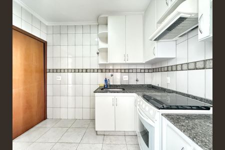 Apartamento à venda com 100m², 3 quartos e 2 vagasCozinha