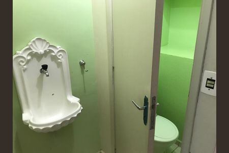 Casa à venda com 191m², 4 quartos e 2 vagas