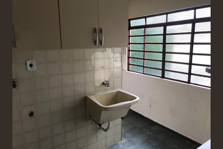 Casa à venda com 191m², 4 quartos e 2 vagas