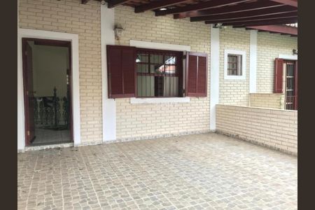 Casa à venda com 191m², 4 quartos e 2 vagas