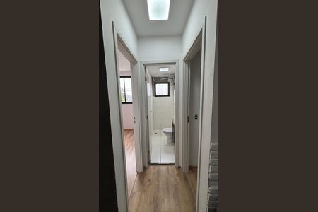 Corredor de apartamento para alugar com 2 quartos, 42m² em Santa Maria, Santo André