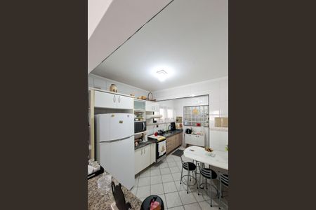 Apartamento para alugar com 110m², 3 quartos e 2 vagas Apartamento para alugar com 110m², 3 quartos e 2 vagasCozinha