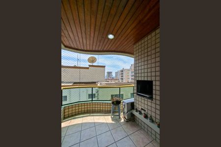 Apartamento para alugar com 110m², 3 quartos e 2 vagas Apartamento para alugar com 110m², 3 quartos e 2 vagasSacada