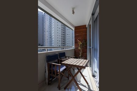 Apartamento à venda com 69m², 2 quartos e 2 vagasVaranda da Sala