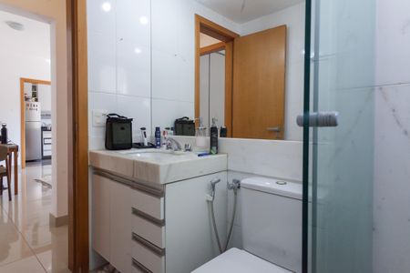 Apartamento à venda com 69m², 2 quartos e 2 vagasBanheiro Social