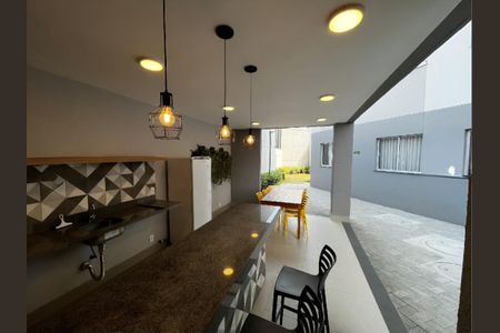 Apartamento para alugar com 42m², 2 quartos e sem vagaÁrea comum - Churrasqueira